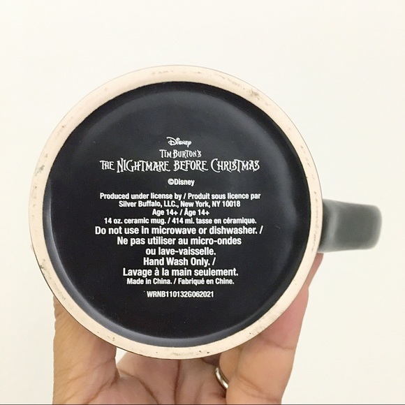 Tim Burton’s The Nightmare Before Christmas Mug - Picture 4 of 4
